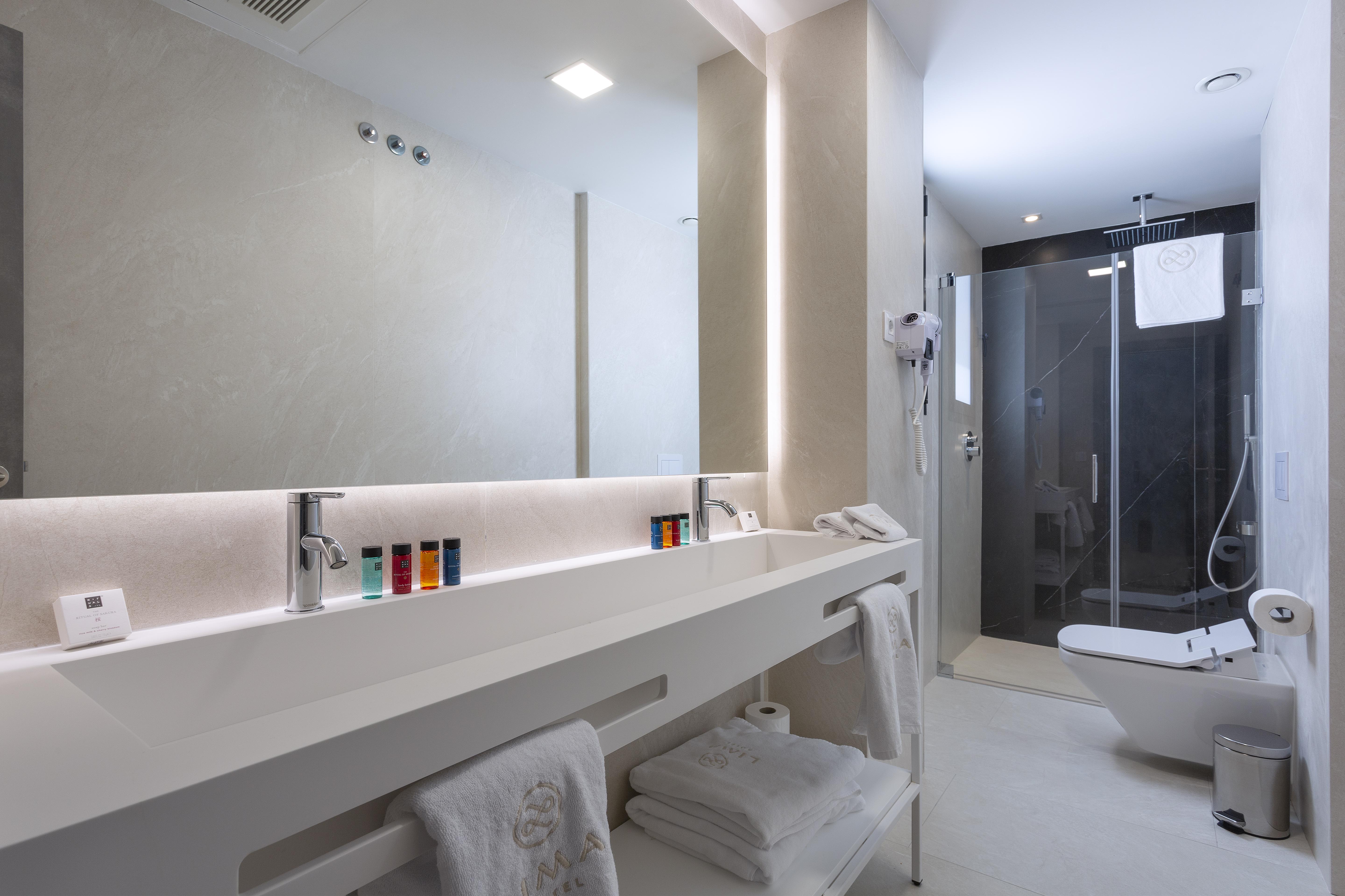 Lima - Adults Recommended Hotel 4*