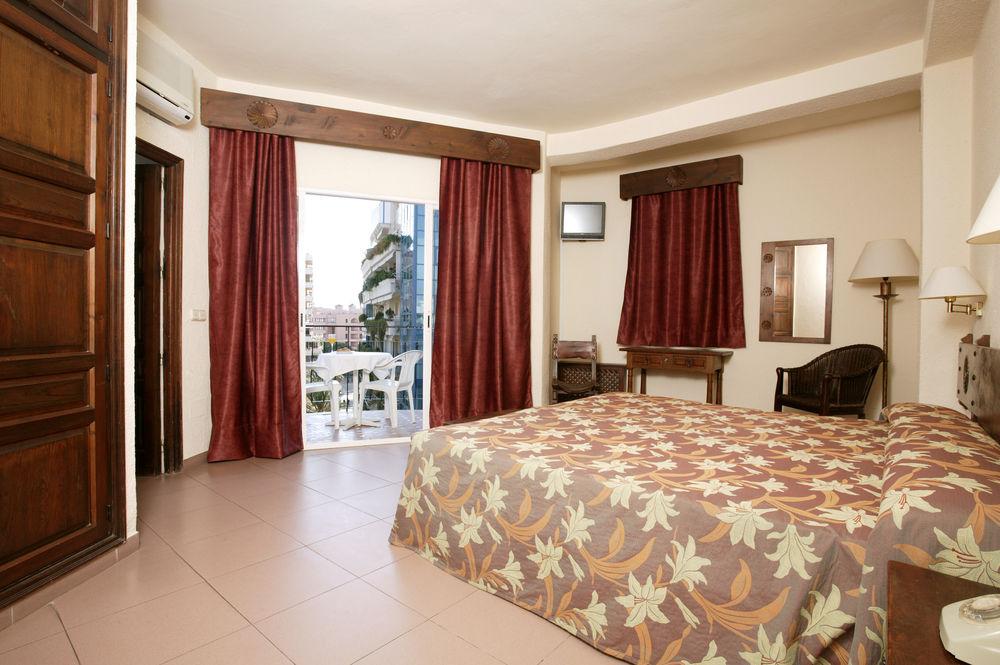 Lima - Adults Recommended Hotel 4*